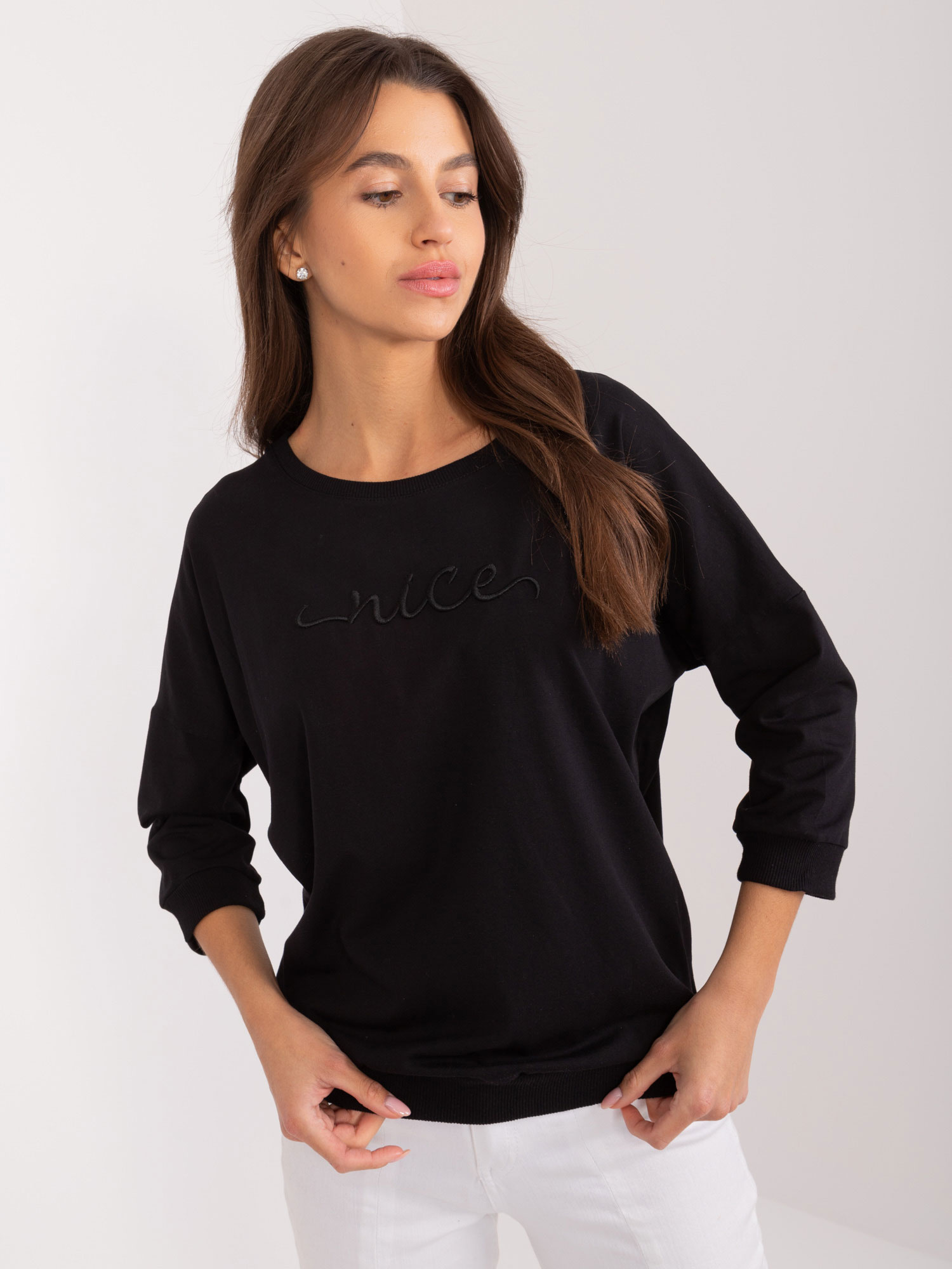 Čierne tričko s 3/4 rukávom a drobným nápisom RV-BZ-9519.22-black Veľkosť: ONE SIZE