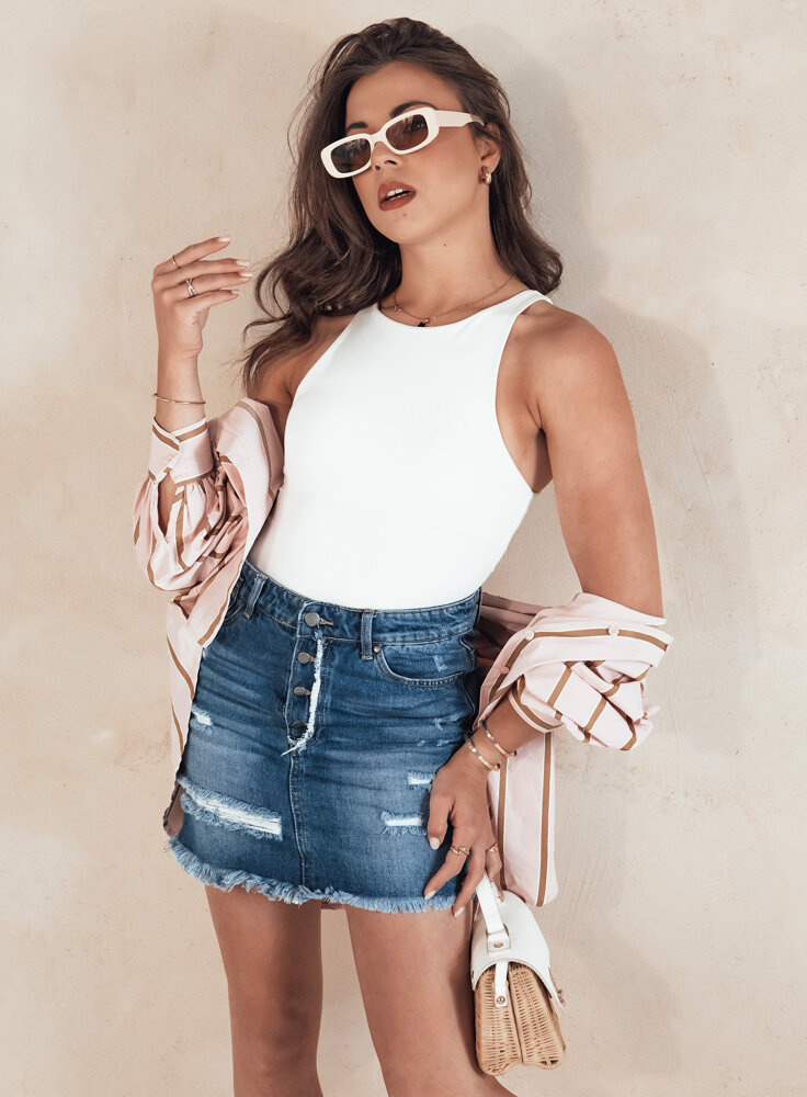 Tmavomodrá džínsová sukňa s odreninami URBAN CHARM CY0456 Veľkosť: S