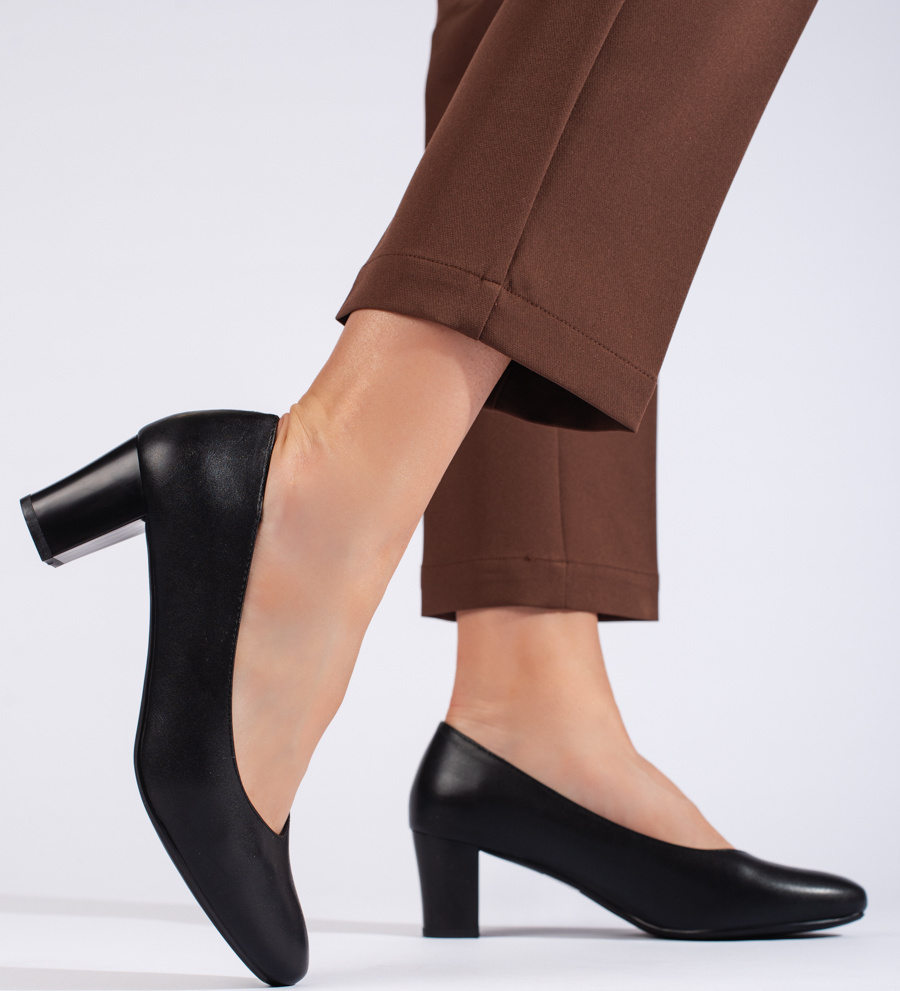 Čierne elegantné lodičky PB-177B Veľkosť: 36