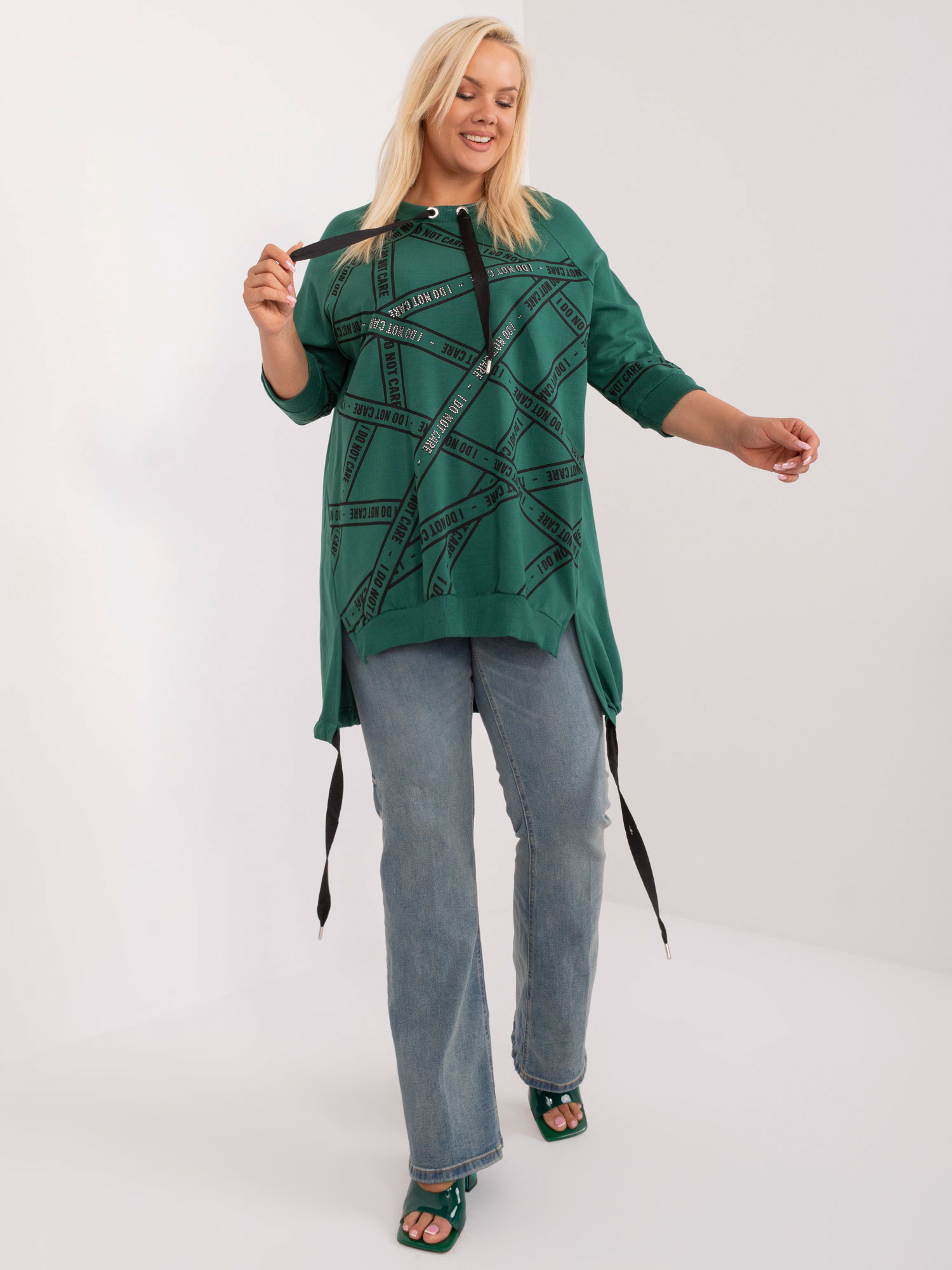 Tmavozelená mikinová tunika s potlačou a 3/4 rukávom RV-TU-7598.94-dark green Veľkosť: ONE SIZE