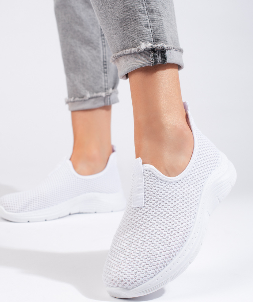 Biele textilné športové topánky NB661W Veľkosť: 37