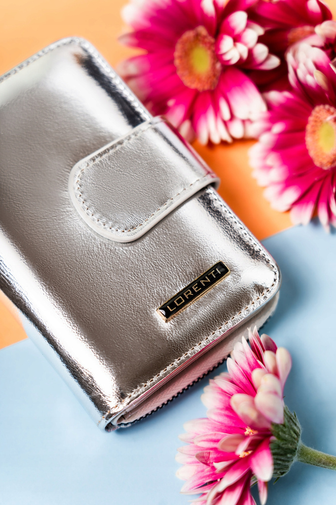 Lorenti strieborná lesklá kožená peňaženka S303 76115-AFO Veľkosť: ONE SIZE