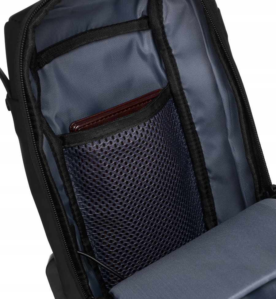 Peterson čierna taška cez rameno s USB portom PTN 88039 Veľkosť: ONE SIZE