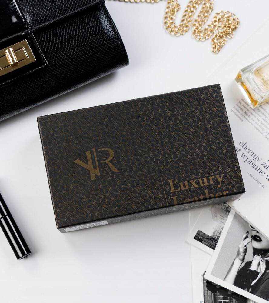 Rovicky Prešívaná elegantná čierna peňaženka V302 R-RD-21-GCL-Q Veľkosť: ONE SIZE