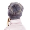 Šedá dámska čiapka so strapcom (Veľkosť ONE SIZE)