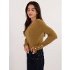 Olivový sveter s V výstrihom a ozdobnými cvočkami