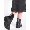 Čierne šnurovacie členkové topánky zateplené kožúškom