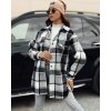 Dámska bielo-čierna károvaná oversize košeľová bunda PLAIDIFY
