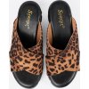 Semišové dámske nazuváky na kline s leopardím vzorom, podpätok 6,5 cm