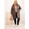Tmavobéžová dámska plus size prešívaná bunda s kapucňou a manžetami