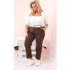 Hnedé dámske bavlnené plus size nohavice s pásikom