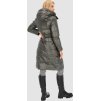 Khaki dámsky dlhý páperový kabát s pásikom