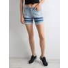 Dámske džínsové šortky s pruhmi na nohaviciach