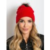 Červená dámska čiapka so strapcom