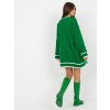Zelený dlhý sveter s gombíkmi a lemovaním