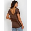 Hnedé pruhované tričko s výstrihom na chrbte