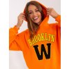 Oranžová mikina s nápisom Brooklyn