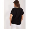 Čierne tričko s výstrihom a výšivkou na vrecká