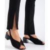 Elegantné sandále na stĺpikovom podpätku - čierne