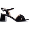 Lakované dámske sandále na podpätku - čierne