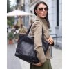 Čierna priestranná kožená shopper kabelka