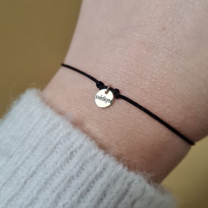 Náramek s medailonem svědkyně- poslední příležitost, žluté zlato