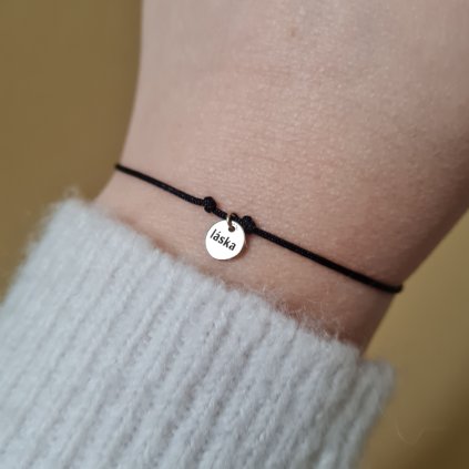 Náramek s medailonem LÁSKA- poslední příležitost, bílé zlato