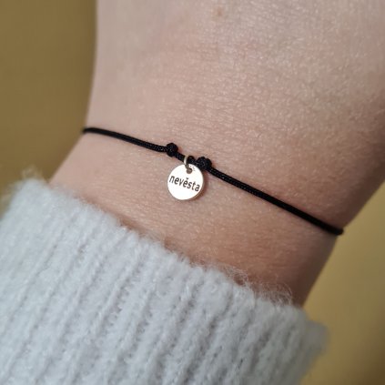 Náramek s medailonem NEVĚSTA- poslední příležitost, žluté zlato