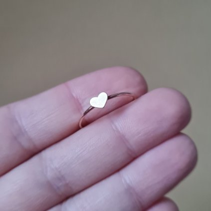 Prsten se srdíčkem 52- poslední příležitost, žluté zlato