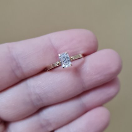 Prsten se zirkonem 52- poslední příležitost, žluté zlato