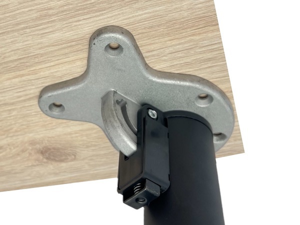 Jak srovnat nohy u stolu? A jak je opravit? Poradíme