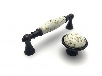 Porcelanova uchytka Macis