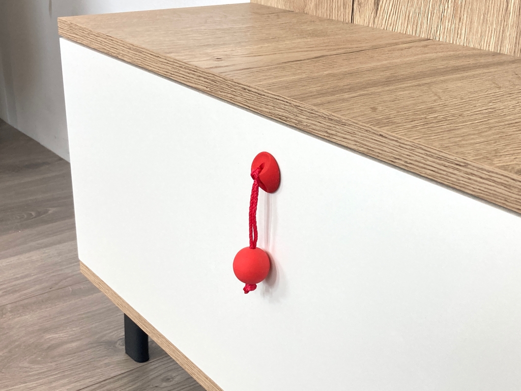 Levně In-Design Nábytková knopka DUHA červená