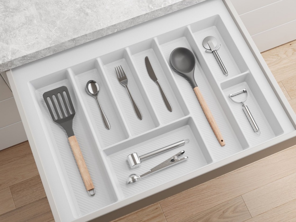 Levně In-Design Příborník Stripes 490 mm bílý - různé šířky Šířka příborníku (mm): 590 - 650