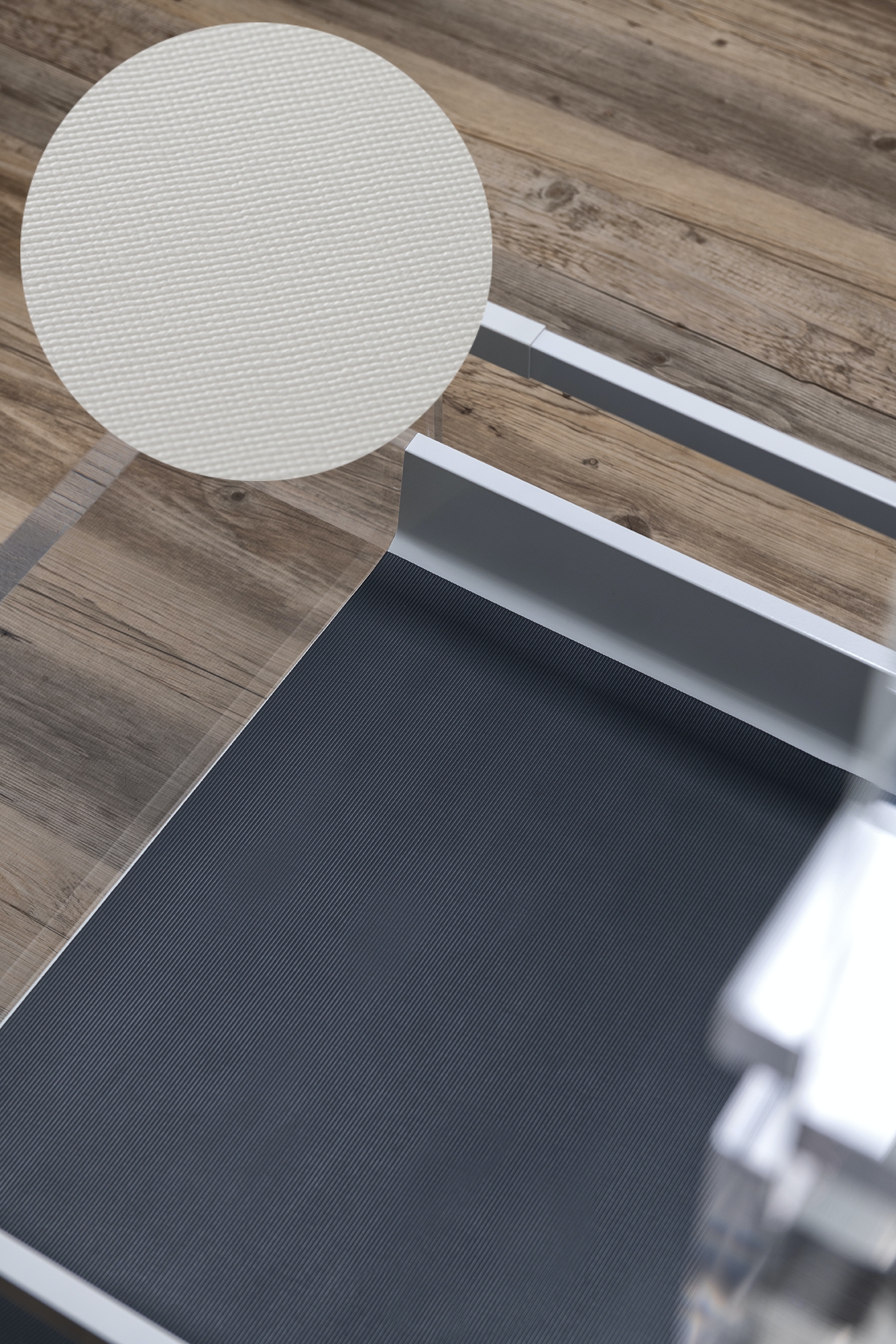 Levně In-Design Protiskluzná podložka s TEXTIL vzorem 1,2 mm - bílá