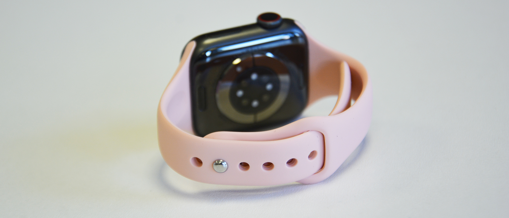 Loopi-Apple-Watch-Band-(1)