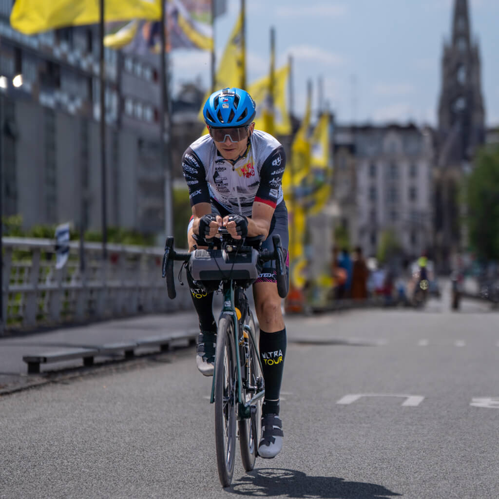 ultra-los-krupos-winner-daniel-polman-tdf-04