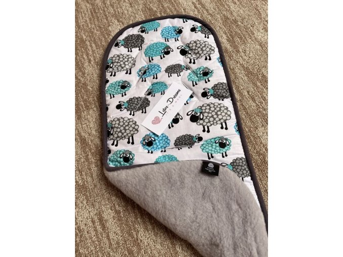 Podložka do kočárku merino vlna beránek šedá přední