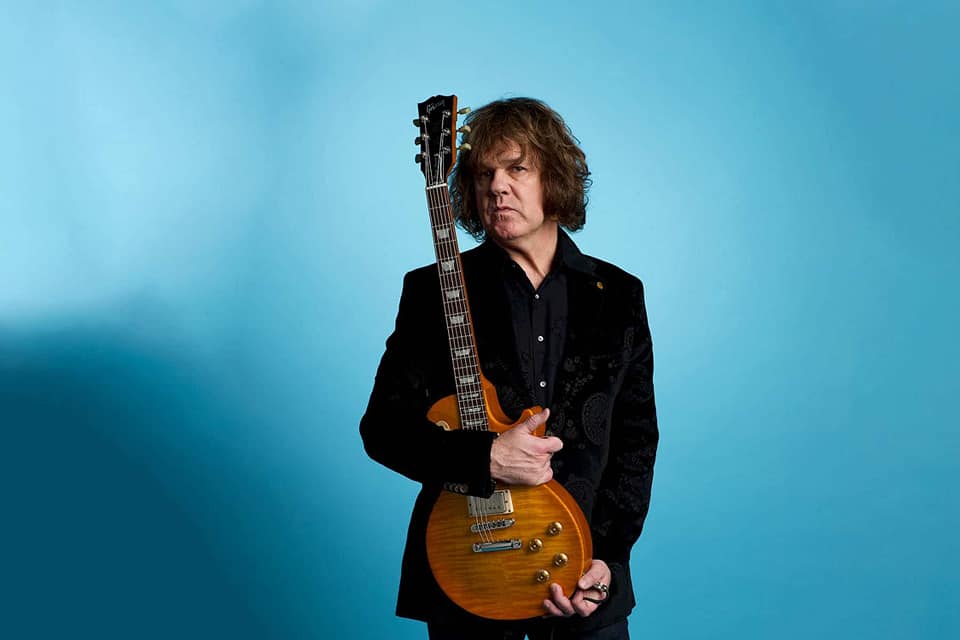 pix_gary-moore-how-blue-can-you-get