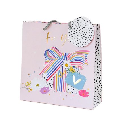 belly buttons bag presents