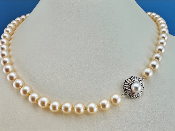 Perlový Náhrdelník se Zlatou Sponou