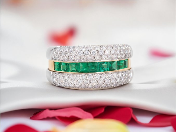 Zlatý Portugalský Prsten s Top Diamanty a Smaragdy