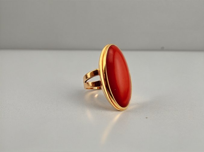 Vintage Zlatý Prsten s Mořským Korálem