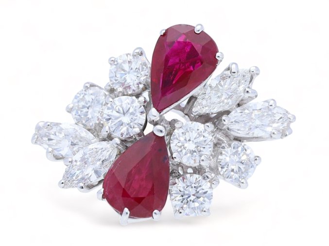 Vintage Prsten s Rubíny a Diamanty