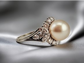 Francouzský Zlatý Prsten s Diamanty a Perlou