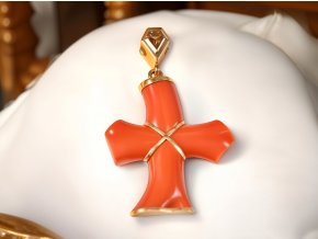 Vintage Zlatý Přívěs s Mořskými Korály a Fancy Diamantem