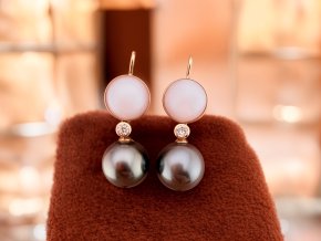 Designové Zlaté Náušnice s Diamanty, Opály a Tahitskými Perlami