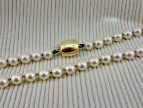 Zlatý Perlový Náhrdelník se Zlatou Sponou