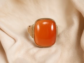 Starožitný Zlatý Prsten s Karneolem