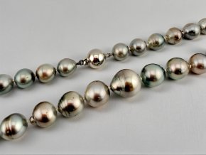 Náhrdelník se Světlými Tahitskými Perlami